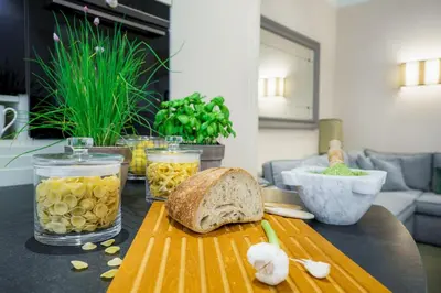 Cibo presso l'appartamento o nelle vicinanze