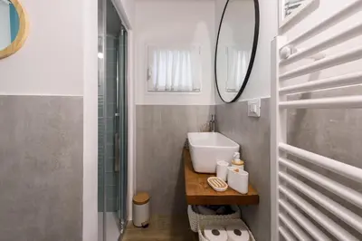Bagno di Madame Betta by Mmega