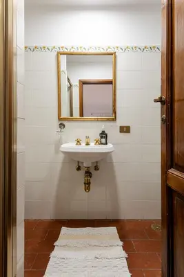 Bagno di Strange Uncle B&B