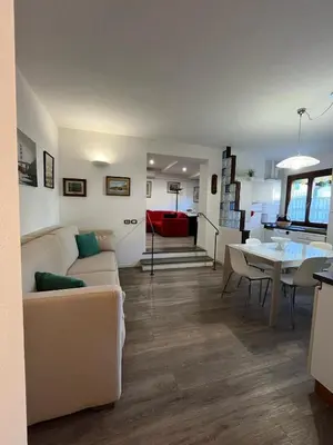 Area soggiorno di San Gaggio Apartment with Patio
