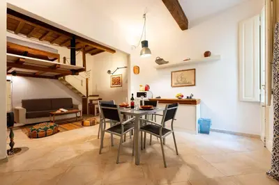 Area soggiorno di Keys of Italy - Pilastri 24 - City center studio perfect for couples