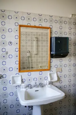 Bagno di Quaint 2-BR outside ZTL