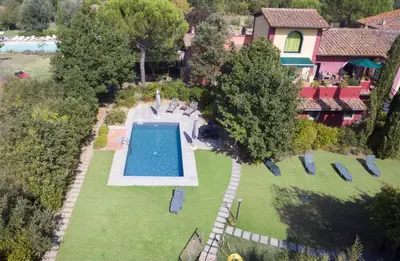 Piscina di LE MASSE - LOFT o nelle vicinanze