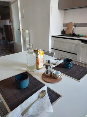 Cucina o angolo cottura di Nice room close to city center