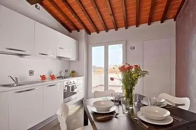 Cucina o angolo cottura di Apartments Florence - San Gallo Suite VII with balcony