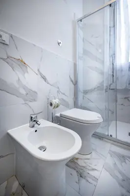 Bagno di YD Aleardi luminous and comfy