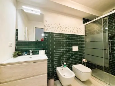 Bagno di White Iris Apartment