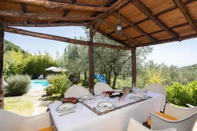 Piscina di Casale Giaggiolo o nelle vicinanze