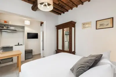 TV o dispositivi per l'intrattenimento presso Roped Rooms Florence