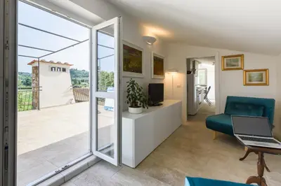 TV o dispositivi per l'intrattenimento presso The Luxor Suites - Larione