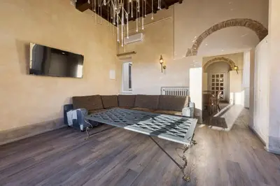 TV o dispositivi per l'intrattenimento presso Torre Benci by MMega