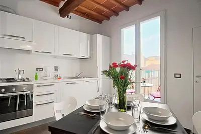 Cucina o angolo cottura di Apartments Florence- San Gallo Suite IV with balcony