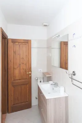 Bagno di Giada 103 - Central Florence Apartment by the train station