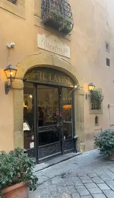 Facciata o entrata di Love moro