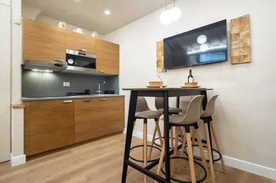 Cucina o angolo cottura di Cozy Studio in the Oltrarno Area