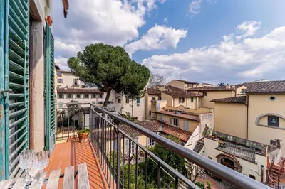 Balcone o terrazza di UNYCA - Florence Central 2 Bedroom Apartment