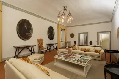 Area soggiorno di A Divine Vista - Frescoed Chianti Villa with Pool