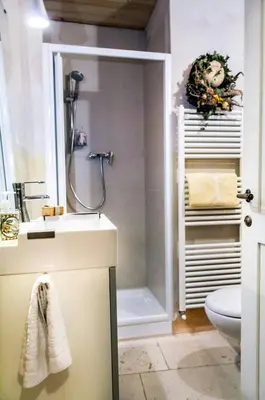 Bagno di Sustainable Farmhouse In The Tuscan Countryside