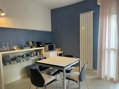 Cucina o angolo cottura di Facibeni Room with Private Living & Parking