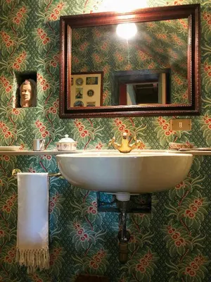 Bagno di Villa In Village Among Val Di Pesa Vineyards