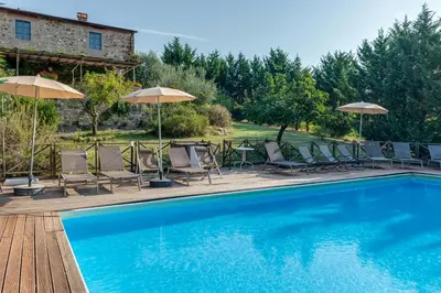 Piscina di Rustic Villa With Pool In The Heart Of Chianti o nelle vicinanze