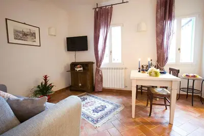 TV o dispositivi per l'intrattenimento presso Ellen's cozy apartment