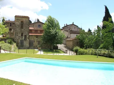 Piscina di Idyllic Tuscan Hideaway with Pool and spa o nelle vicinanze