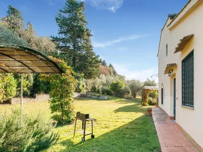 Giardino di Holiday Home with Vineyard Vibes