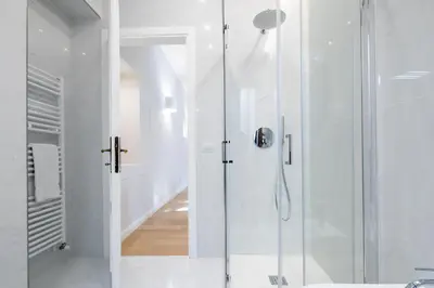 Bagno di Ponte Vecchio White by Mmega