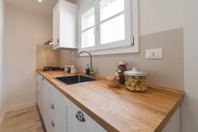 Cucina o angolo cottura di Firenze top-floor flat close to Arno