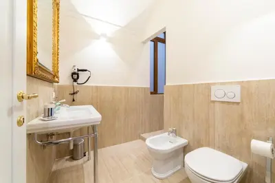 Bagno di Altafronte Enchanted Suite close to Uffizi Gallery