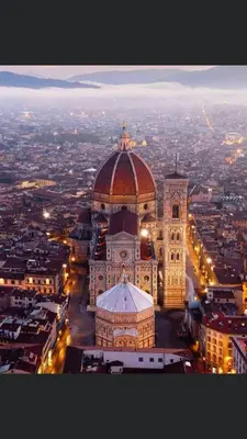 Vista generica su Firenze o vista sulla città dall'interno dell'affittacamere