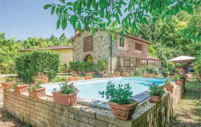 Piscina di Stunning Home In Molino Del Piano Fi o nelle vicinanze