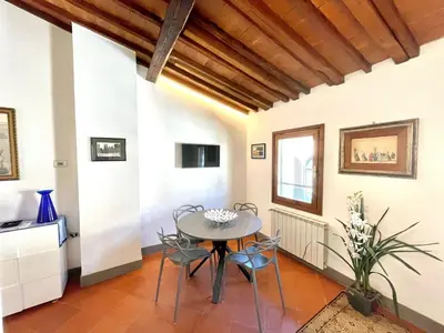 TV o dispositivi per l'intrattenimento presso Charming Apartment in the very heart of Florence