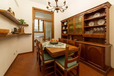 Cucina o angolo cottura di 110 sqm apartment 6 sleeps in Santa Croce