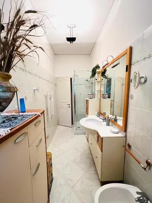 Bagno di Tony's place