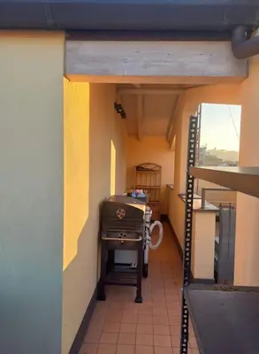 Cucina o angolo cottura di Firenze Appartamento in attico, con posto auto privato