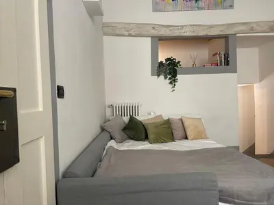 Area soggiorno di Unique and antique apartment